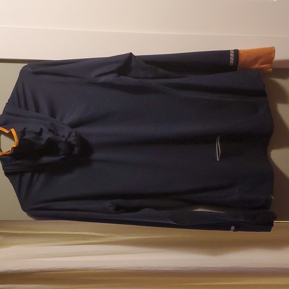 Brooks womens top - Picture 5 of 5